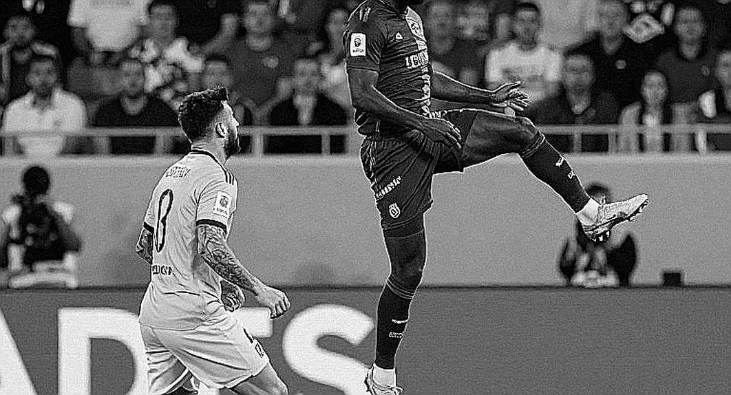 Before Japan, Vietnam Women's Team and the Problem of Distance: When the Back Line Must Learn to Breathe Before Japan, Vietnam Women's Team and the Problem of Distance: When the Back Line Must Learn to Breathe