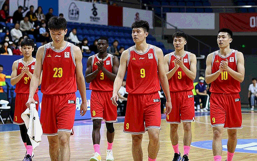 Chấn thương Xuân Sơn mở cửa cho Williams Minh Hoàng: Bài kiểm tra mang tên Thái Lan Chấn thương Xuân Sơn mở cửa cho Williams Minh Hoàng: Bài kiểm tra mang tên Thái Lan