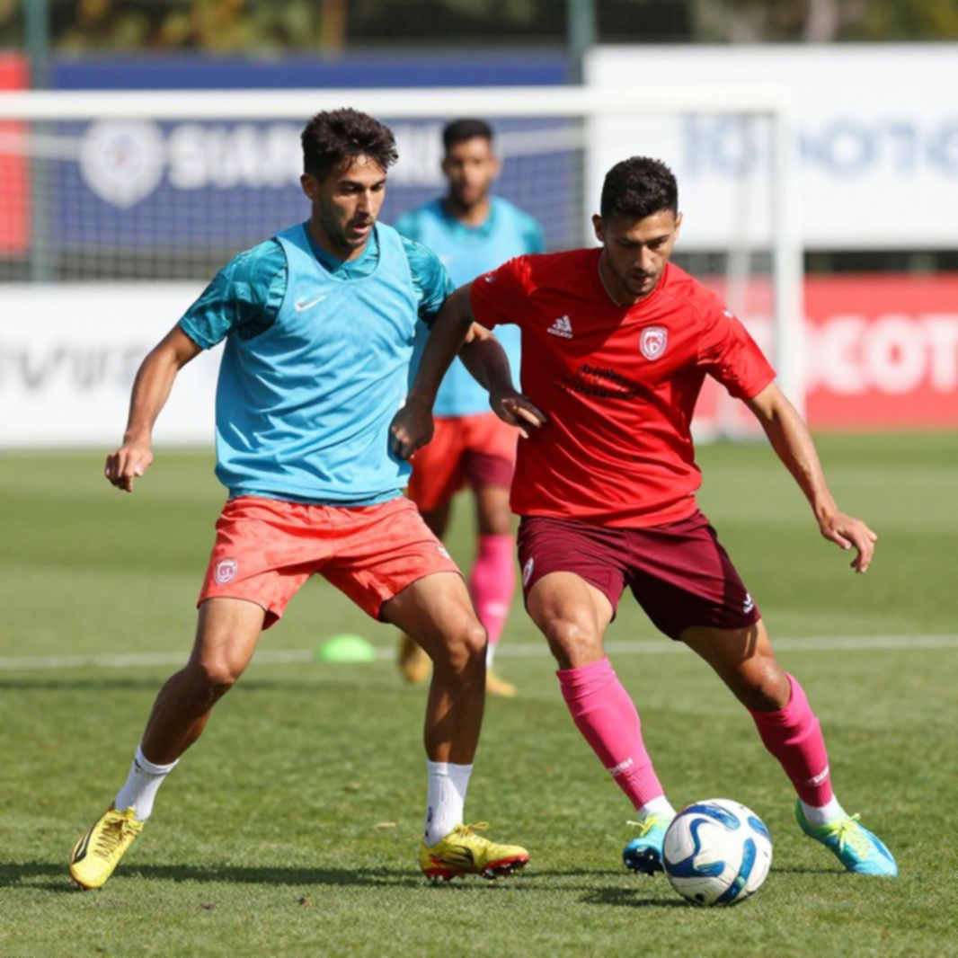 Ferran Torres cảnh báo Barcelona: 'Đó sẽ đặc biệt' khi chuẩn bị tái ngộ PSG ở Champions League