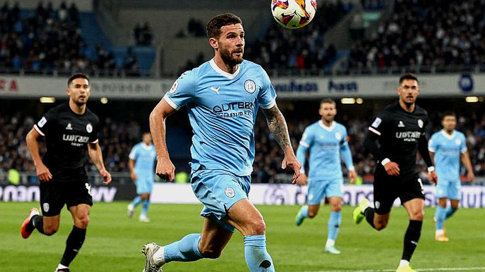 Spezia dẫn Ravenna 8 điểm ở Girone B: hàng thủ 0,40 bàn thua mỗi trận đang gánh giấc mơ thăng hạng