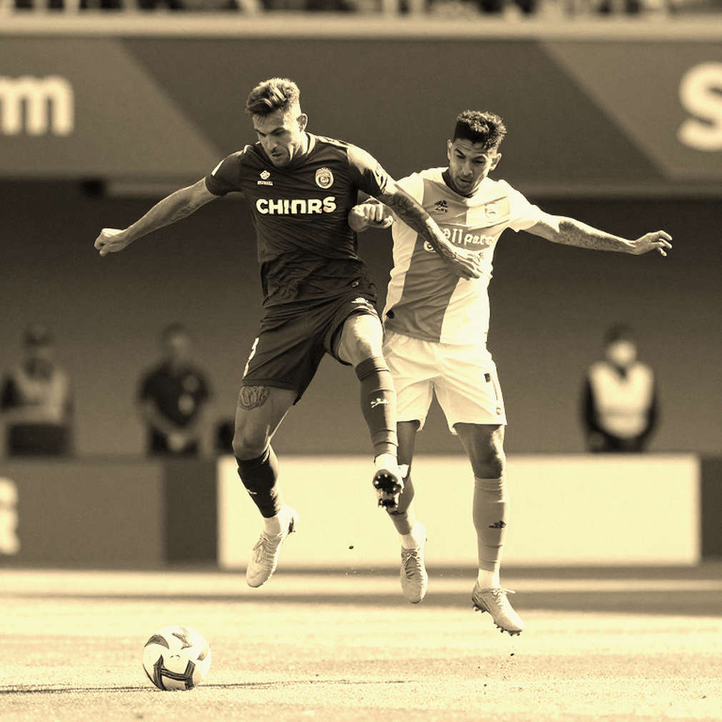 The Race for Givairo Read: When Three English Giants Scout a 20-Year-Old Full-Back