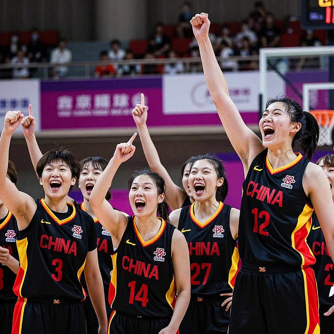 Vết rách sau lưng Italy: hai bàn thua giống hệt nhau và ký ức bị bóp méo ở Olimpico