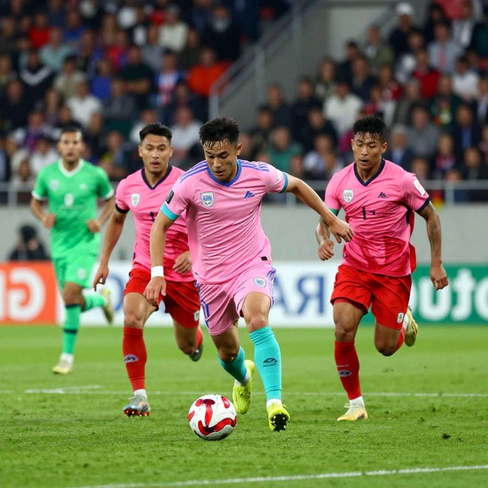 The Ritual of the One Left Behind: When Vietnam Enters the Group B 'Final' Without Xuan Son
