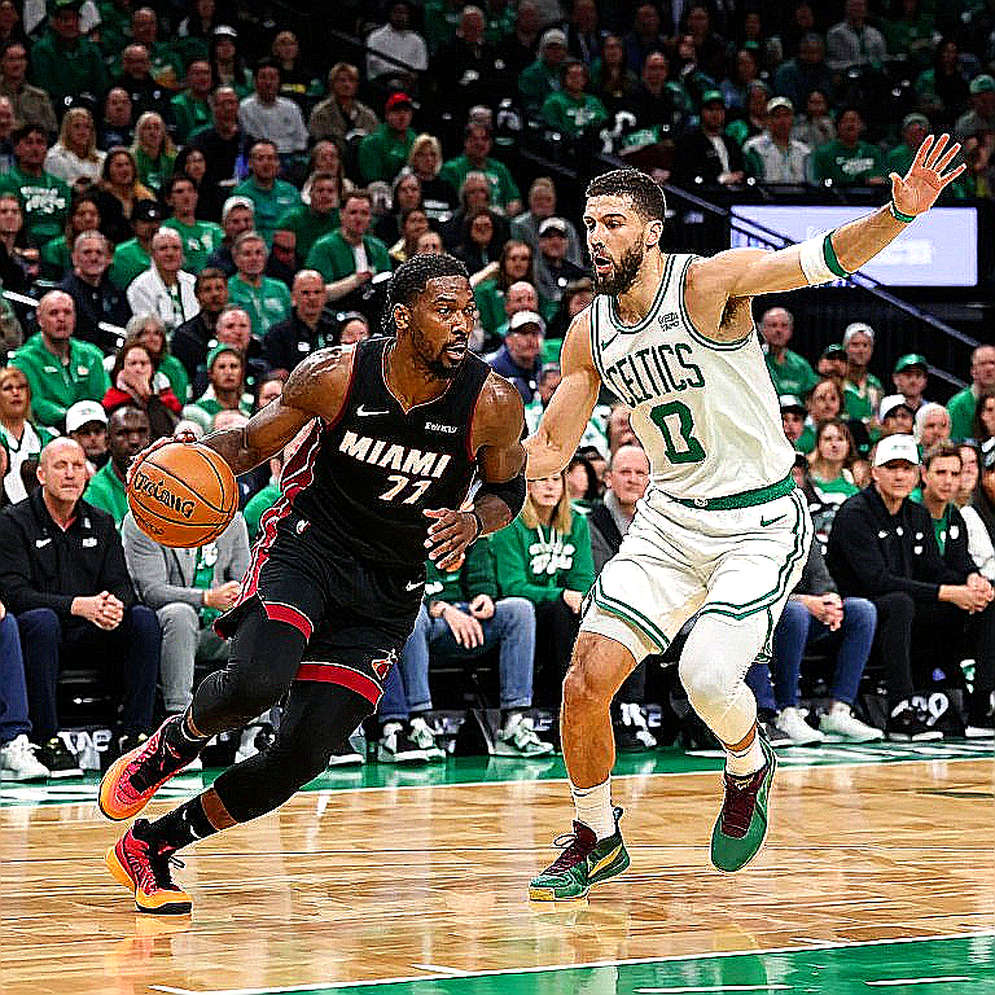 BC Roma và Maxi Kleber: Canh bạc của một dự án được hậu thuẫn bởi Doncic BC Roma và Maxi Kleber: Canh bạc của một dự án được hậu thuẫn bởi Doncic