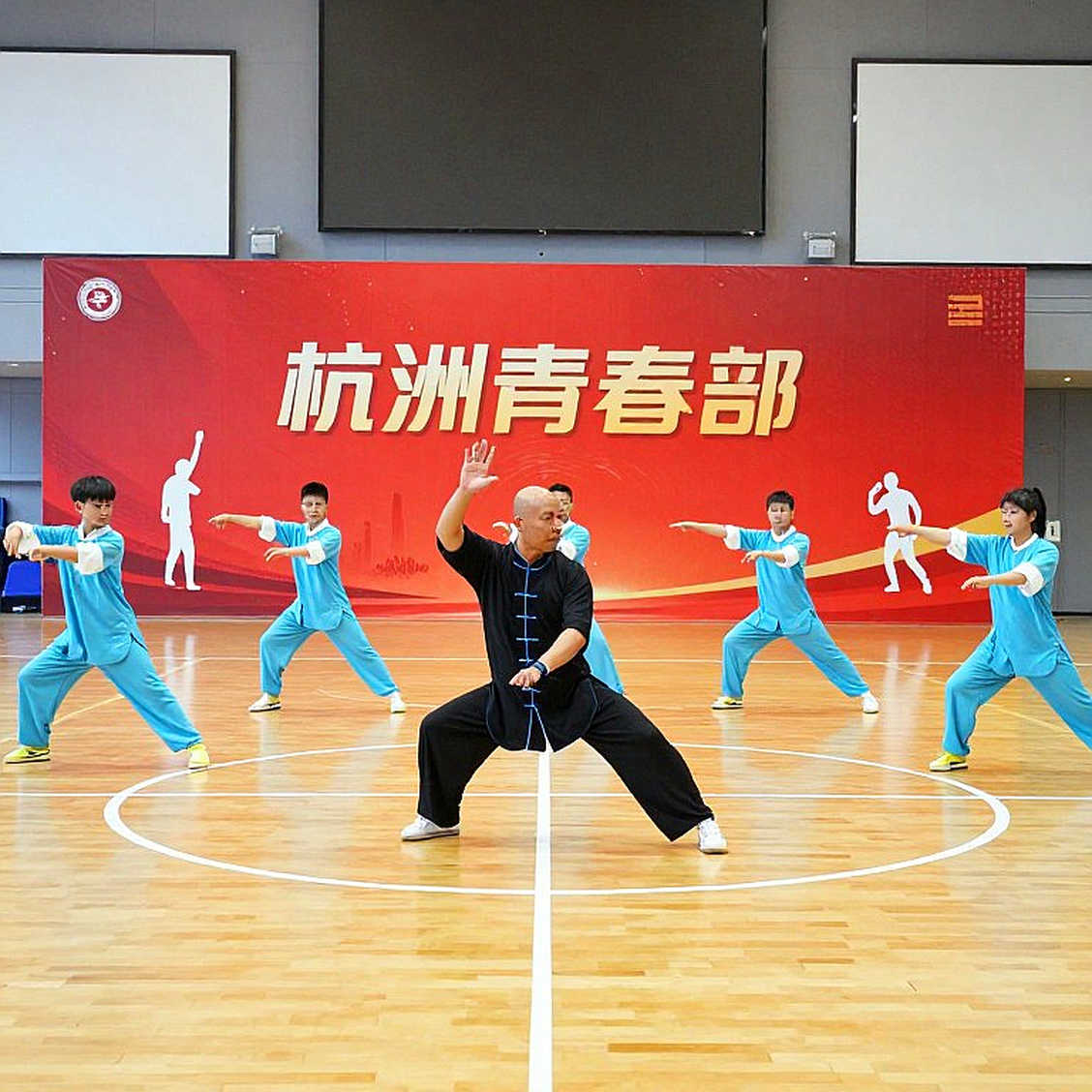 Bóng chuyền nữ Việt Nam khủng hoảng trước Asiad 20: Bài toán nan giải của HLV Nguyễn Tuấn Kiệt