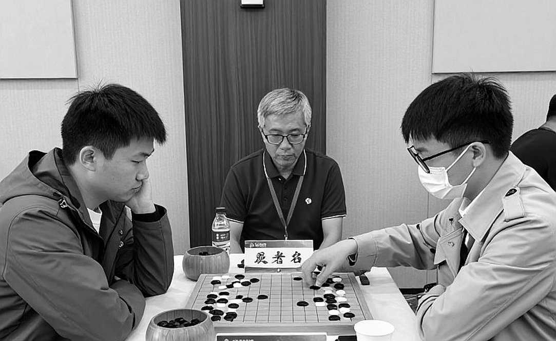 Đường đến Candidates: chu kỳ vô địch cờ vua và những suất trượt không ai ghi lại Đường đến Candidates: chu kỳ vô địch cờ vua và những suất trượt không ai ghi lại