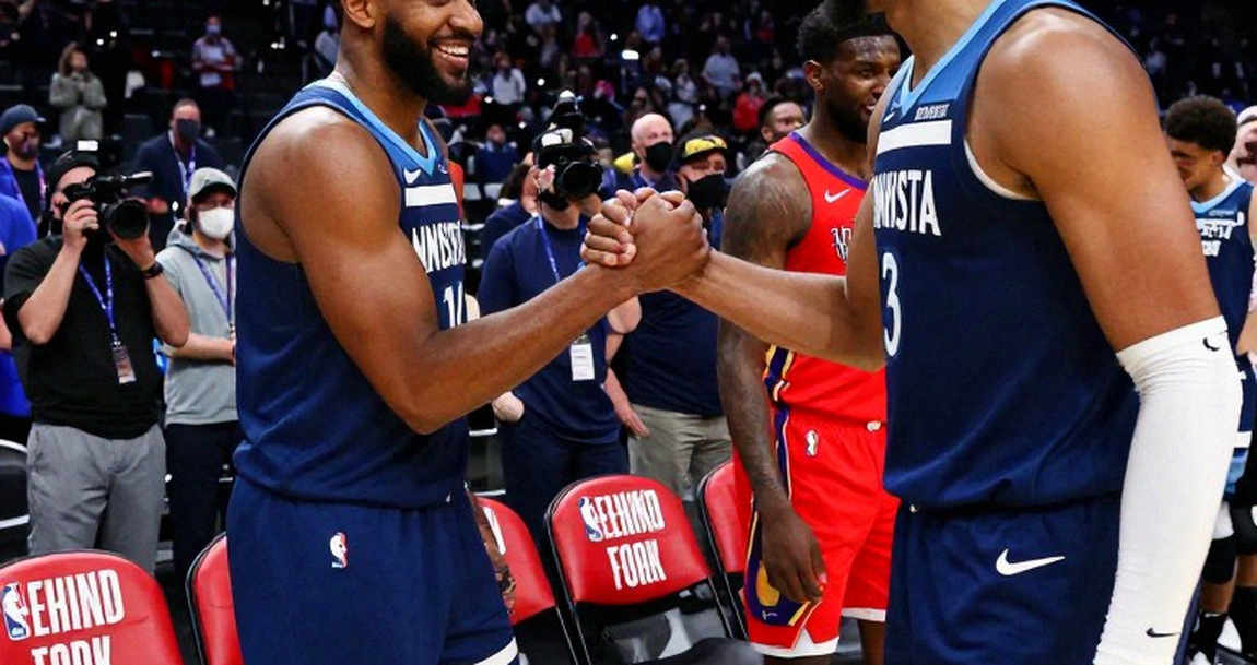 Houston Rockets Gia Hạn Hợp Đồng 5 Năm, 208 Triệu USD Cho Amen Thompson